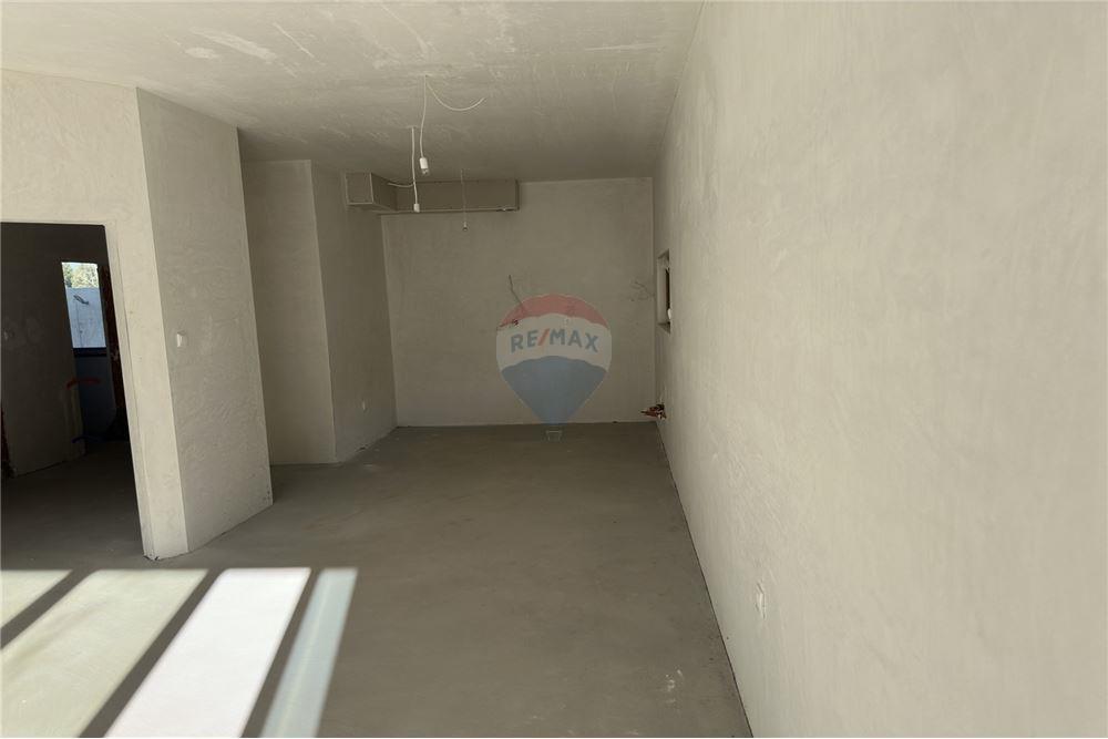 Градска къща - За продажба - гр. София, Област София град, България - 70 - 360241007-88