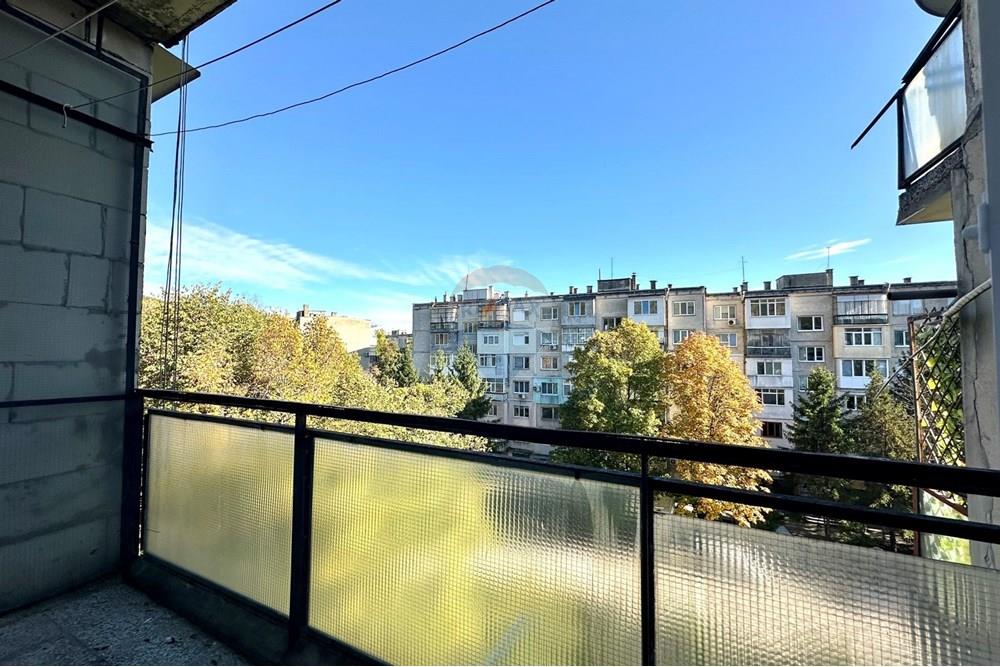 Condo/Apartment - For Sale - гр. Велико Търново, Област Велико Търново, Болгария - viber_изображение_2025-10-24_11-54-00-823.jpg - Terrace - 360431008-394