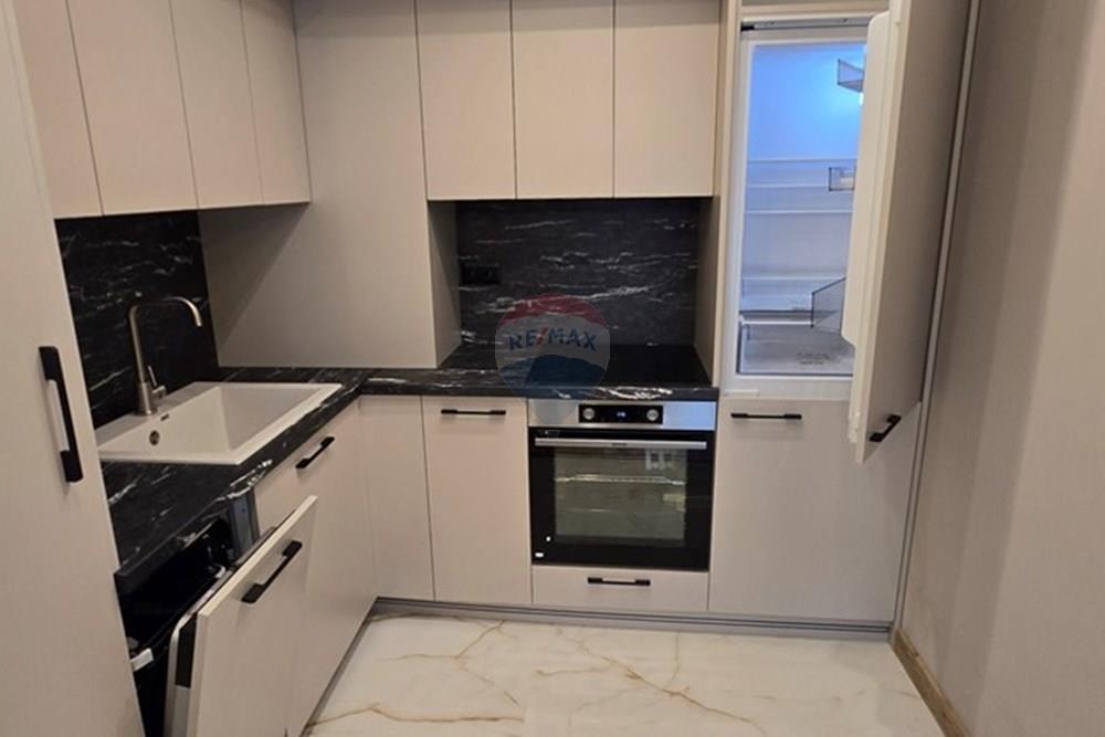 Апартамент - Под наем - гр. Пловдив, Област Пловдив, България - 20260108_112022.jpg - 360261003-277