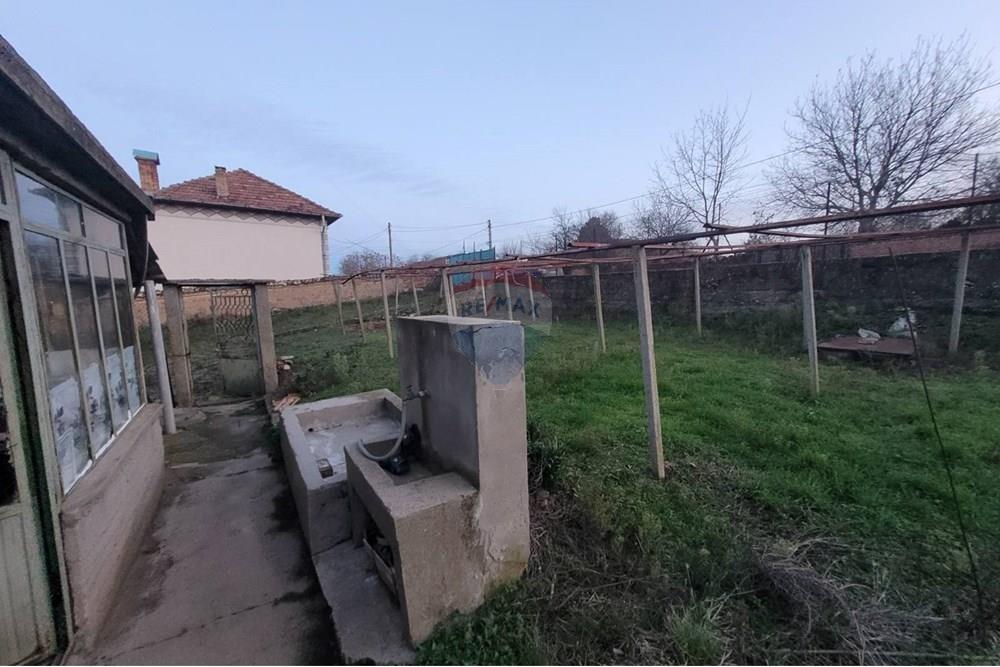 Селска къща - За продажба - с. Страхилово, Област Велико Търново, България - viber_изображение_2025-12-12_13-52-07-438.jpg - 360431001-655