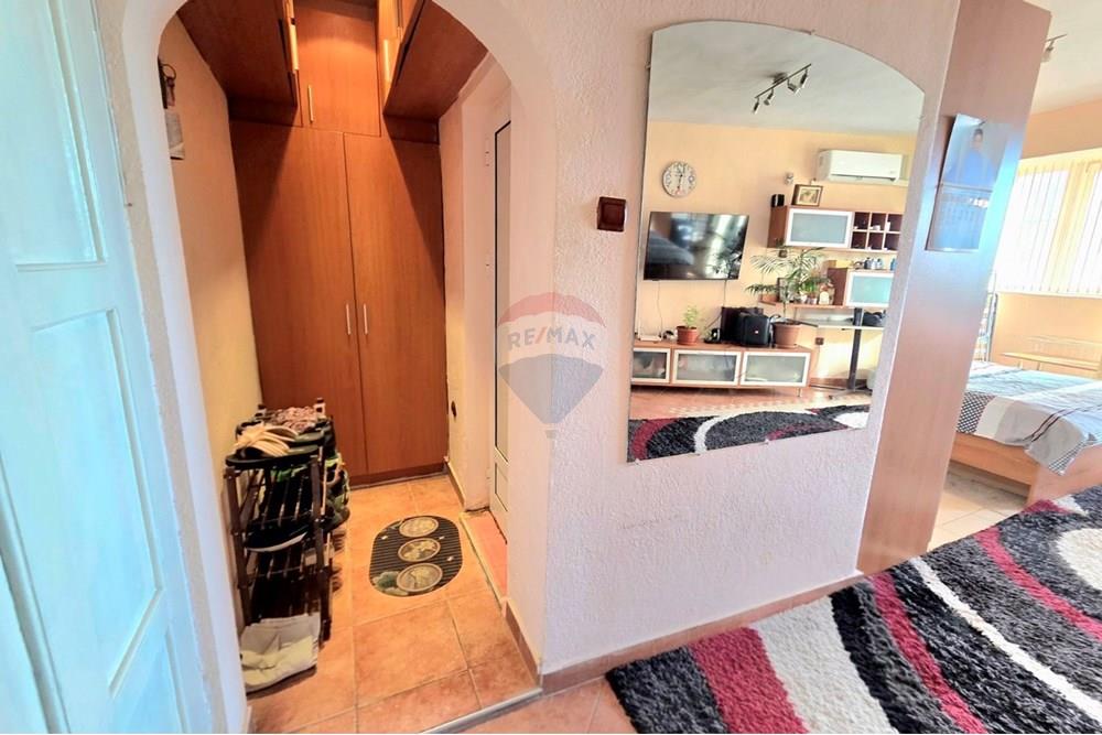 Мезонет - За продажба - гр. Варна, Област Варна, България - viber_image_2025-12-22_16-05-24-146.jpg - Всекидневна - 360511018-25