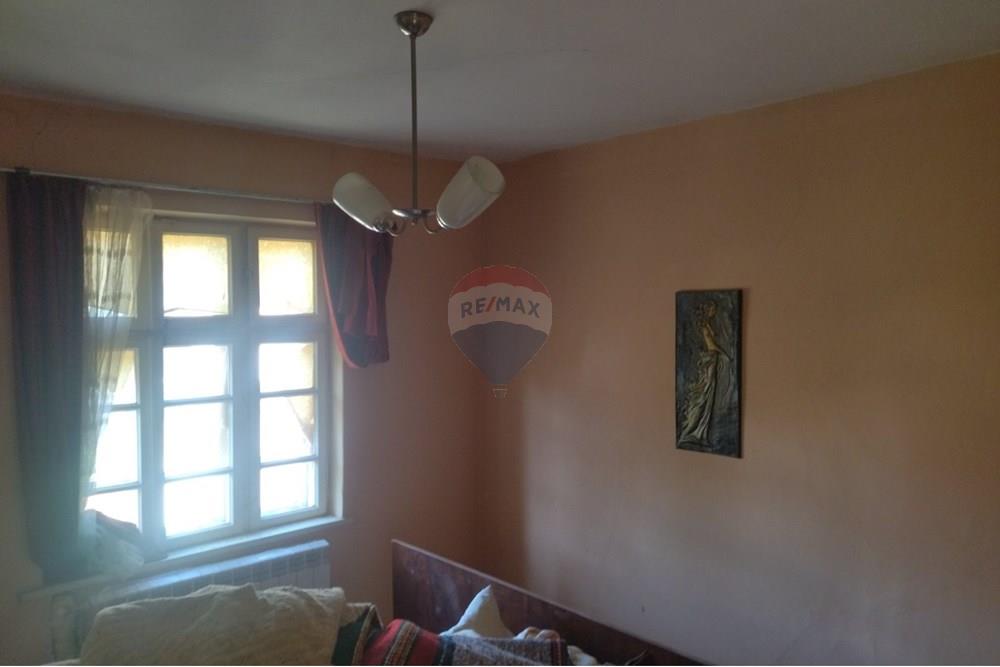 ਟਾਉਨ ਹਾਉਸ - ਵਿਕਰੀ ਲਈ - гр. Павликени, Област Велико Търново, България - viber_изображение_2025-09-28_07-59-05-787.jpg - 360431027-5