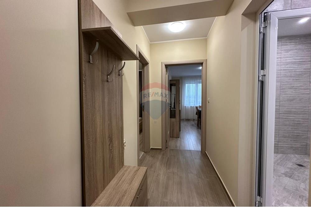 Апартамент - Под наем - гр. Велико Търново, Област Велико Търново, България - viber_изображение_2025-12-10_11-11-35-237.jpg - Коридор - 360431023-115