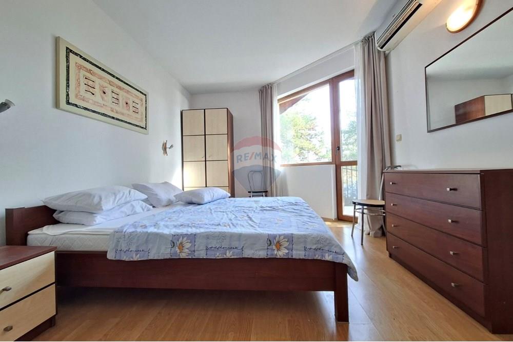 Градска къща - За продажба - гр. Балчик, Област Добрич, България - 13.jpg - Спалня - 360321001-522