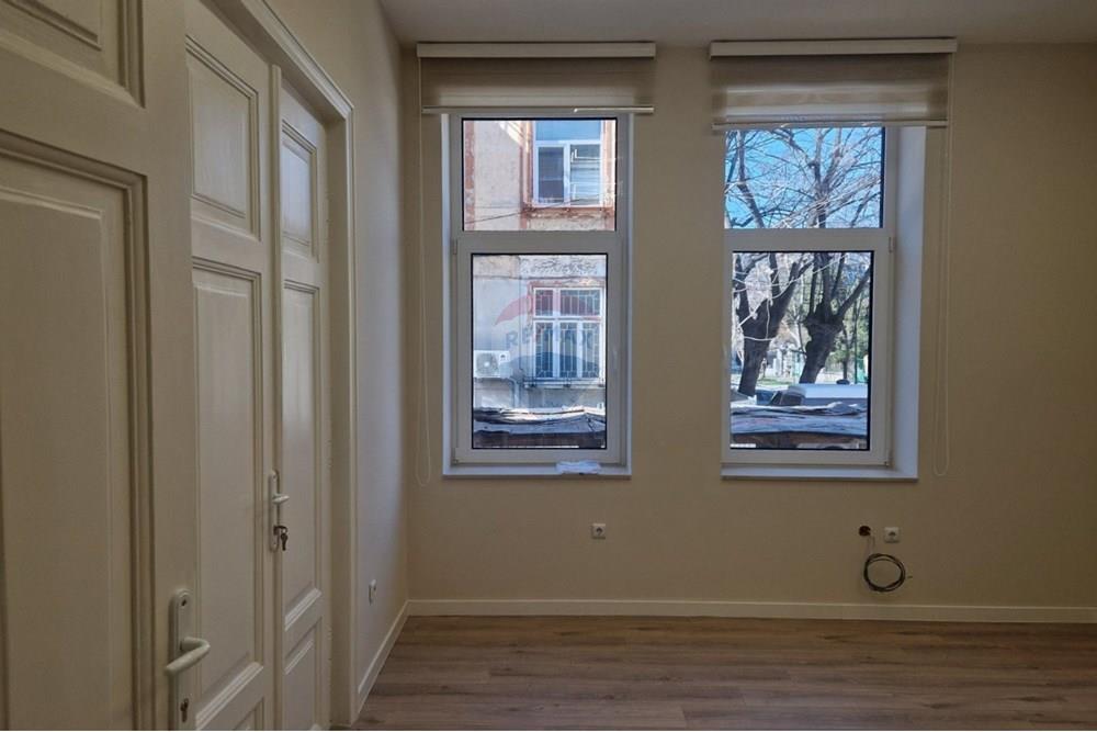 Офис - Под наем - гр. Варна, Област Варна, България - viber_image_2025-03-19_12-06-13-541.jpg - 360531003-39