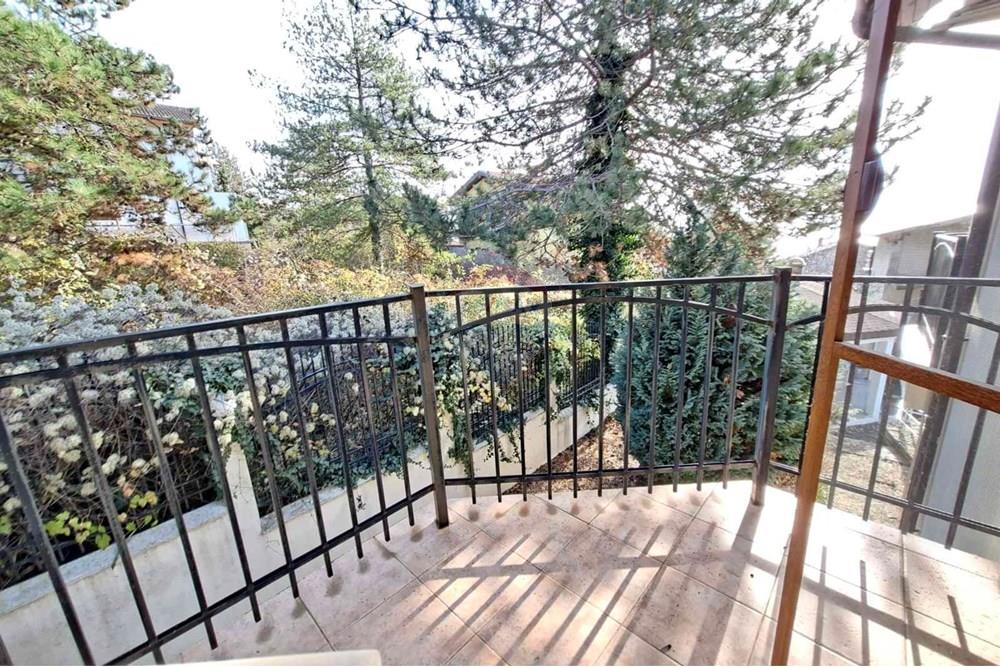 Градска къща - За продажба - гр. Балчик, Област Добрич, България - 15.jpg - Тераса - 360321001-522