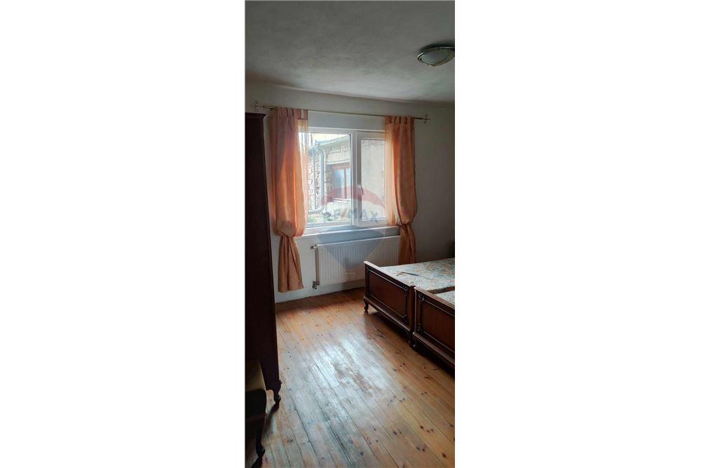 Етаж от къща - За продажба - с. Белащица, Област Пловдив, България - 20 - 360261008-100