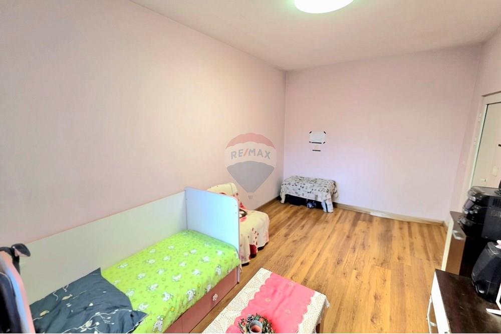 Апартамент - Под наем - гр. Варна, Област Варна, България - viber_image_2025-12-23_22-03-54-770.jpg - Спалня - 360511018-26