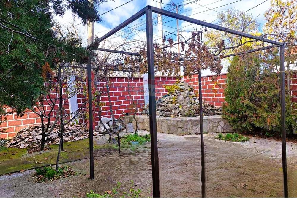 Градска къща - Под наем - гр. Варна, Област Варна, България - 10.jpg - 360301012-101