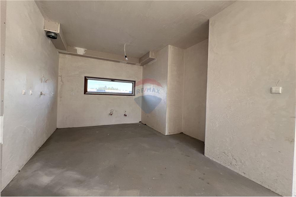 Градска къща - За продажба - гр. София, Област София град, България - 39 - 360241007-97