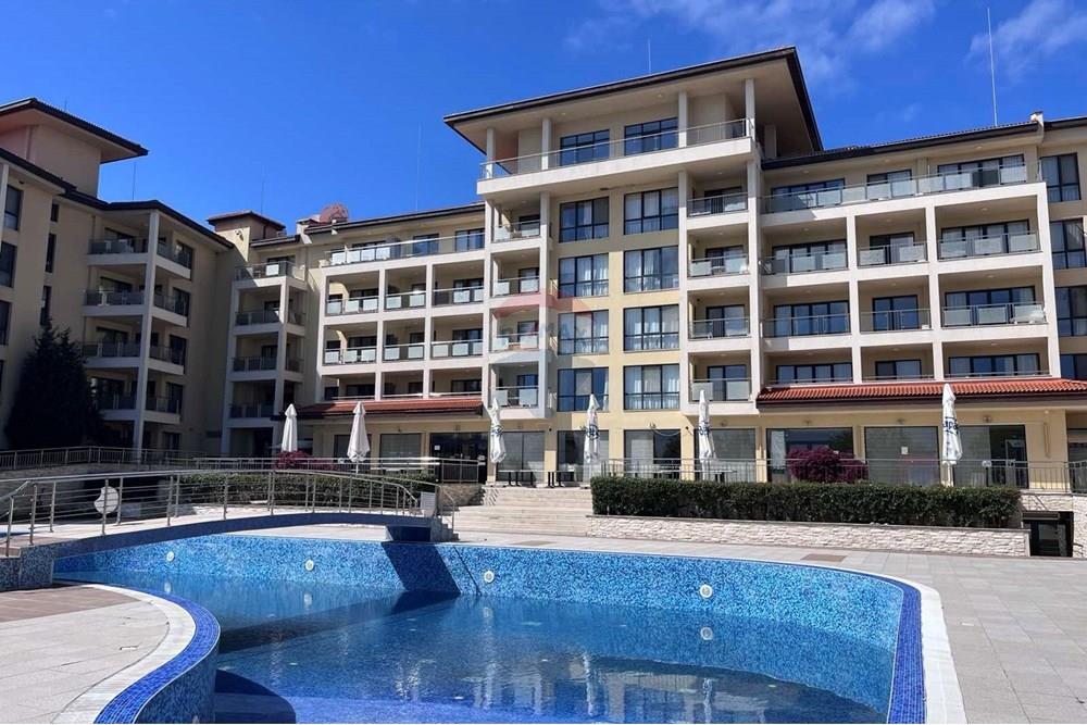 Condo/Apartment - For Sale - гр. Бяла, Област Варна, Болгария - viber_image_2025-04-29_13-36-27-198.jpg - 360391024-62