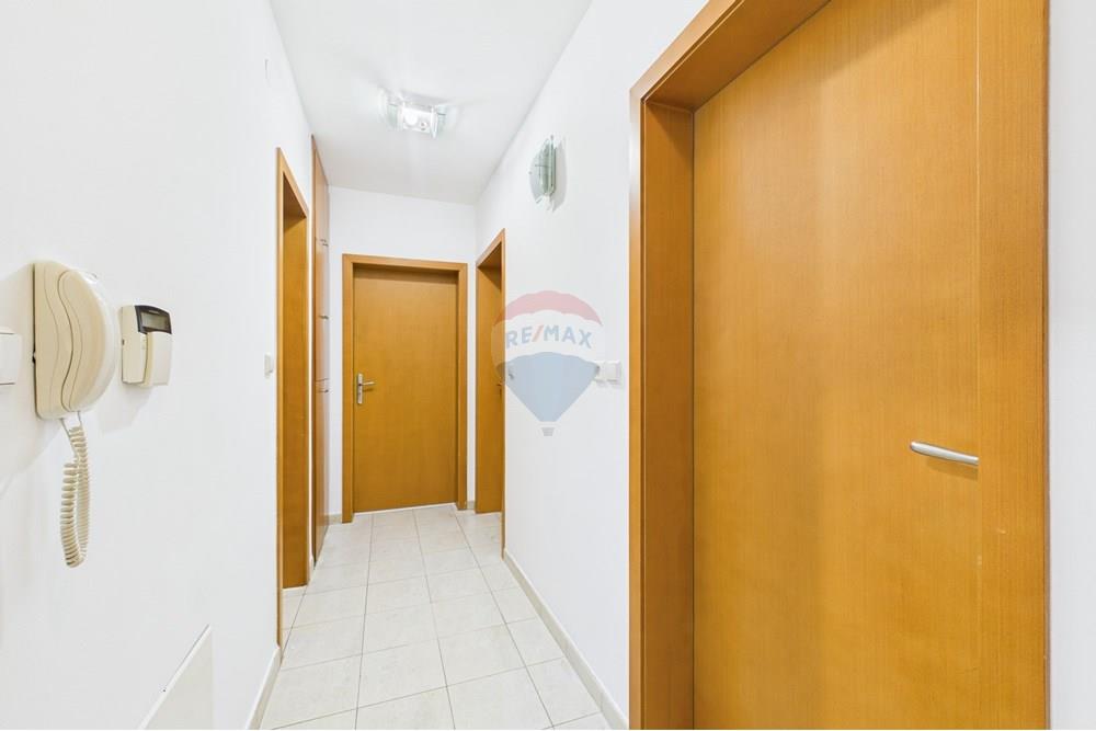 Градска къща - За продажба - гр. София, Област София град, България - CAM02315G0-PR0098-STILL037.jpg - 360241021-100