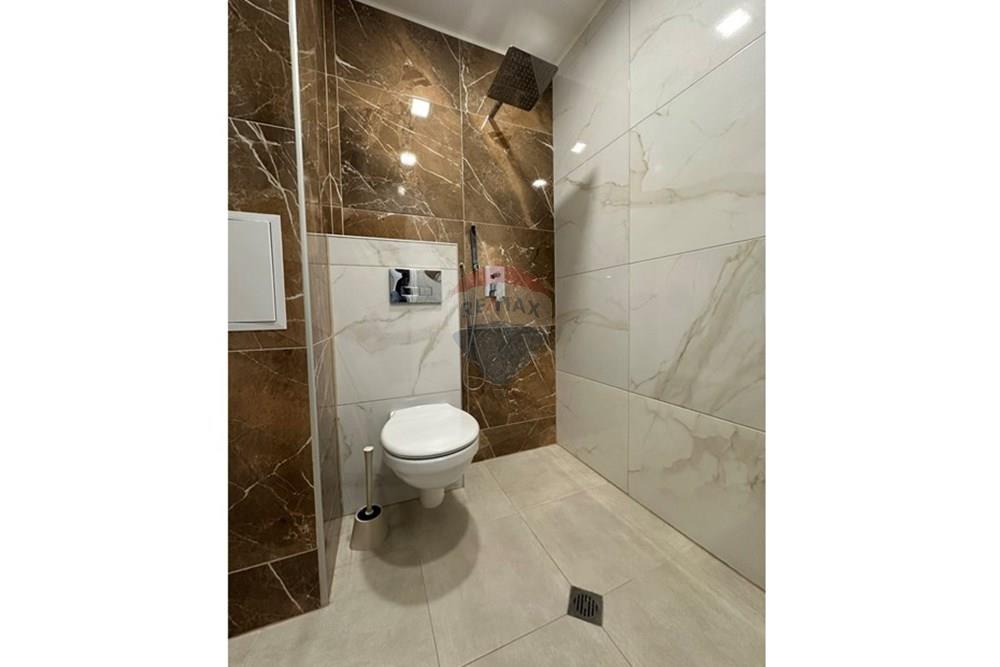 Апартамент - Под наем - гр. Варна, Област Варна, България - иуъиуъиуъ.jpg - 360511009-181