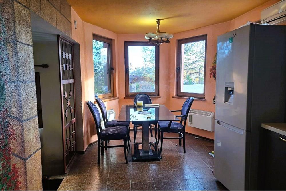 Градска къща - Под наем - гр. Варна, Област Варна, България - 17.jpg - 360301012-101