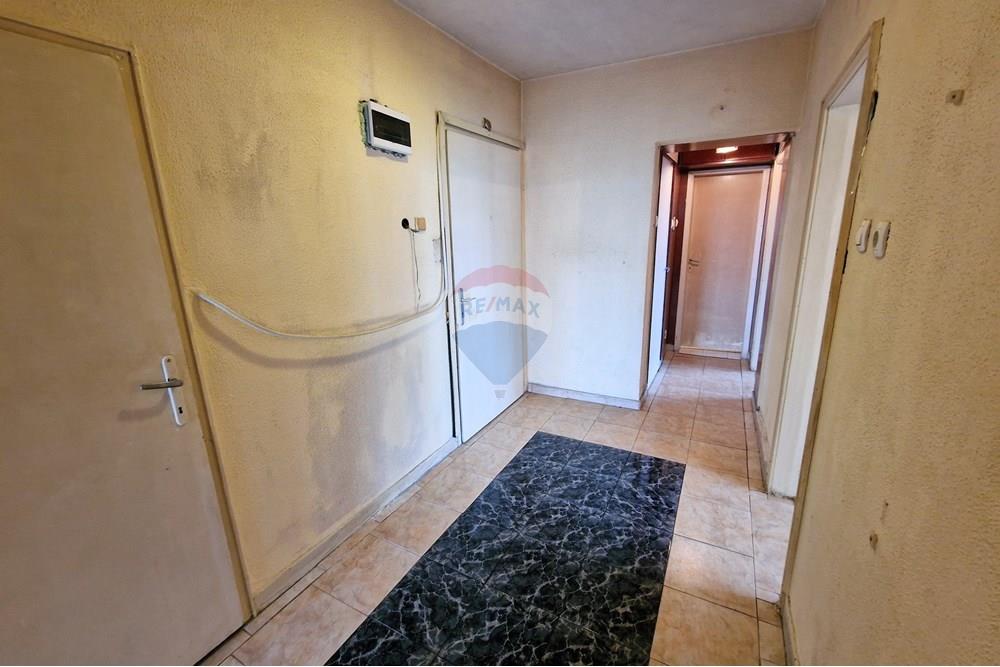 Апартамент - За продажба - гр. Русе, Област Русе, България - 20251209_142433~2.jpg - 360451038-24