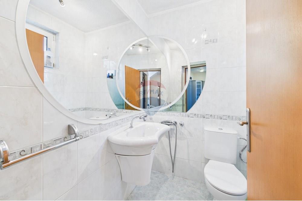 Градска къща - За продажба - гр. София, Област София град, България - CAM02315G0-PR0098-STILL017.jpg - 360241021-100