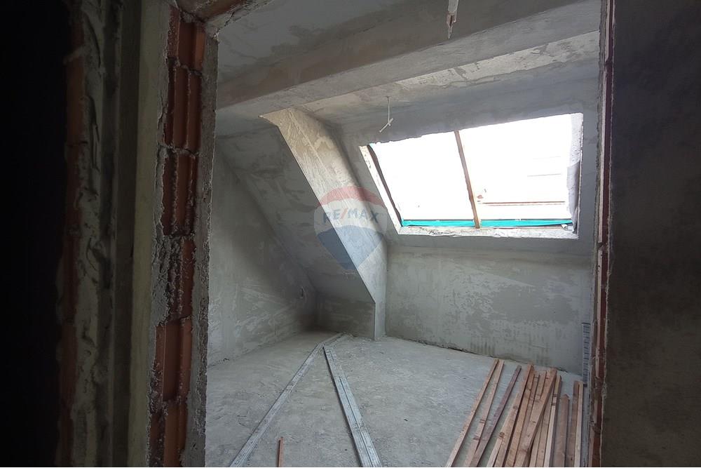 Διαμέρισμα - Πώληση - гр. Варна, Област Варна, България - IMG_20251017_150153.jpg - 360481026-9