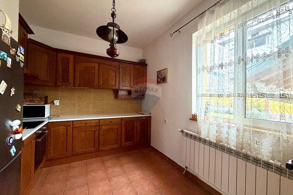 Градска къща - За продажба - гр. Горна Оряховица, Област Велико Търново, България - viber_изображение_2026-02-01_12-20-21-277.jpg - 360431008-421