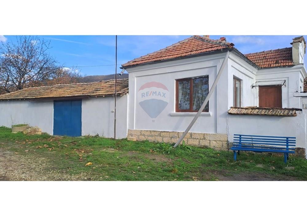 Селска къща - За продажба - с. Стан, Област Шумен, България - viber_image_2025-12-02_11-49-08-002.jpg - 360301019-57