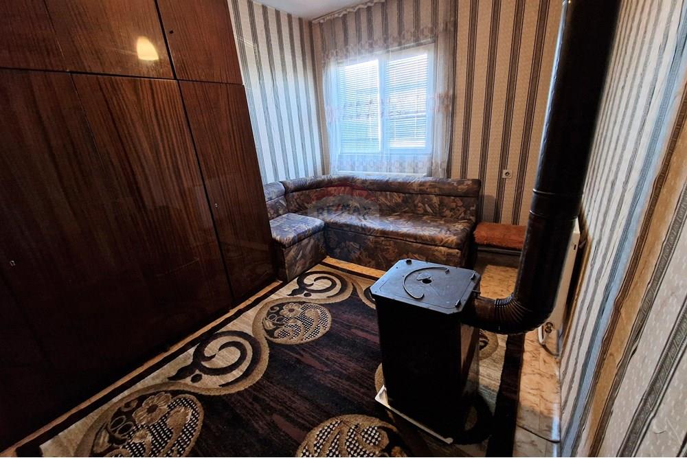 Селска къща - За продажба - гр. Сливо поле, Област Русе, България - 20251030_084749~2.jpg - 360451038-19