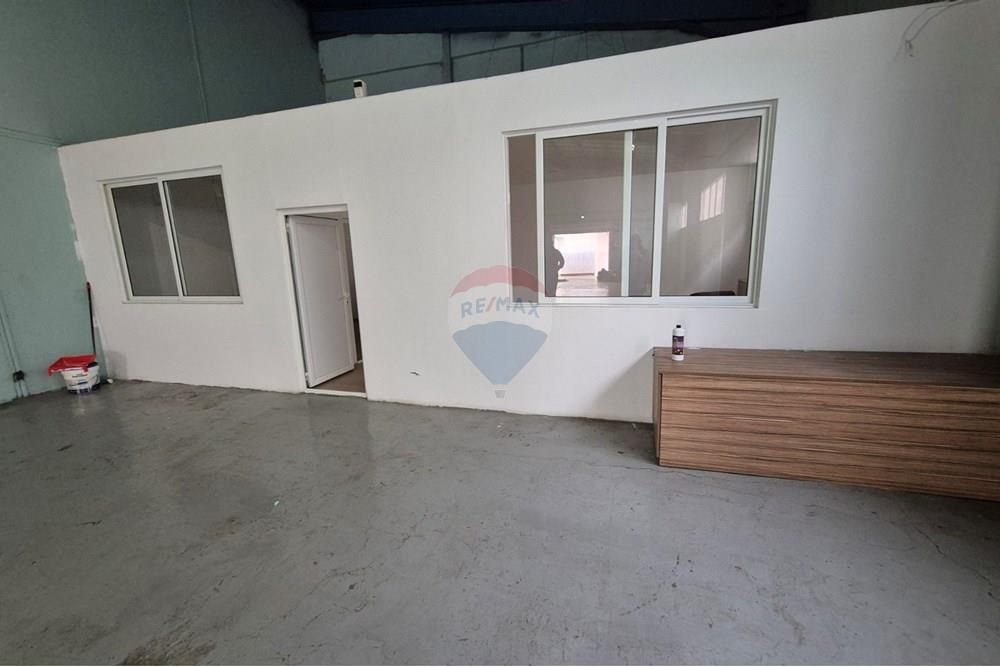 Индустриален имот - Под наем - гр. Велико Търново, Област Велико Търново, България - viber_изображение_2025-12-10_09-37-41-141.jpg - 360431025-21