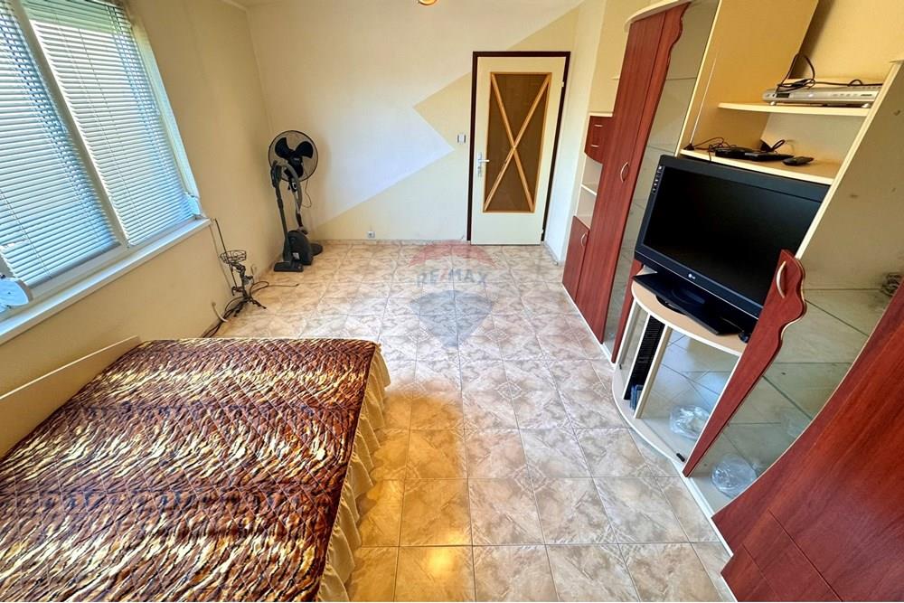 Korter - Müüa - гр. Русе, Област Русе, България - FullSizeRender.JPEG - Magamistuba - 360451033-84