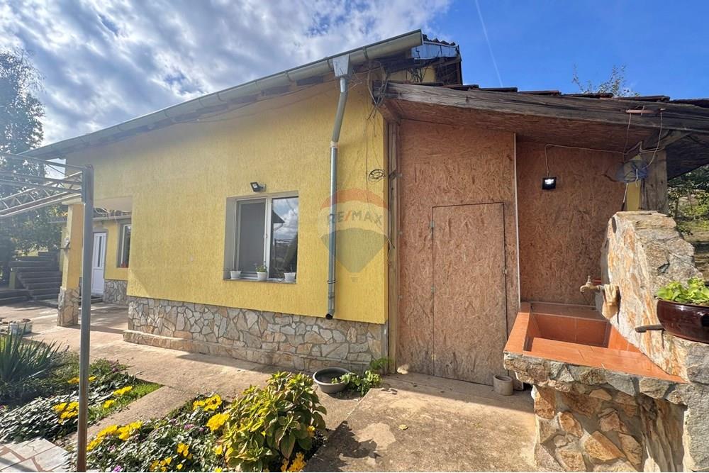 Hus på landet - Til salgs - с. Червена вода, Област Русе, България - IMG_3343.JPEG - 360451033-97