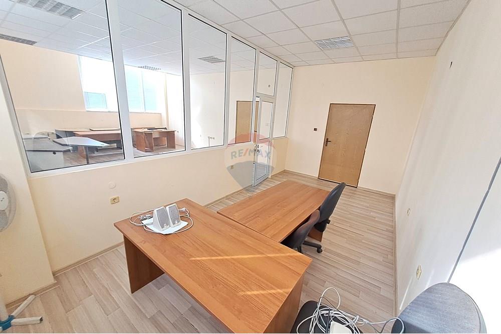 Индустриална сграда - Под наем - гр. Русе, Област Русе, България - 20251021_141346.JPG - 360451036-38