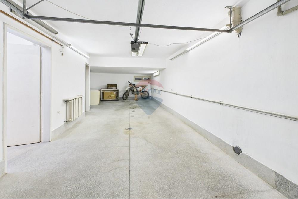 Градска къща - За продажба - гр. София, Област София град, България - CAM02315G0-PR0098-STILL071.jpg - 360241021-100