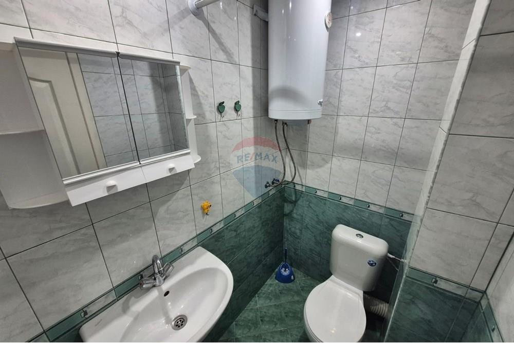 Апартамент - Под наем - гр. Варна, Област Варна, България - Изображение от WhatsApp на 2025-10-28 в 12.29.30_7d5c6f88.jpg - Баня - 360511013-84