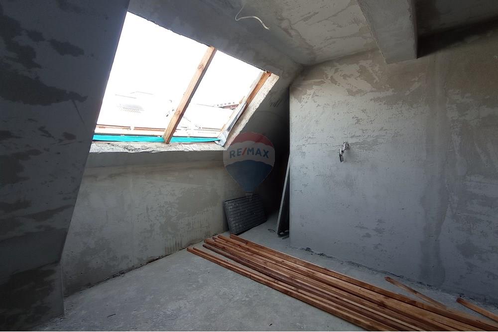 Διαμέρισμα - Πώληση - гр. Варна, Област Варна, България - IMG_20251017_150209.jpg - 360481026-9