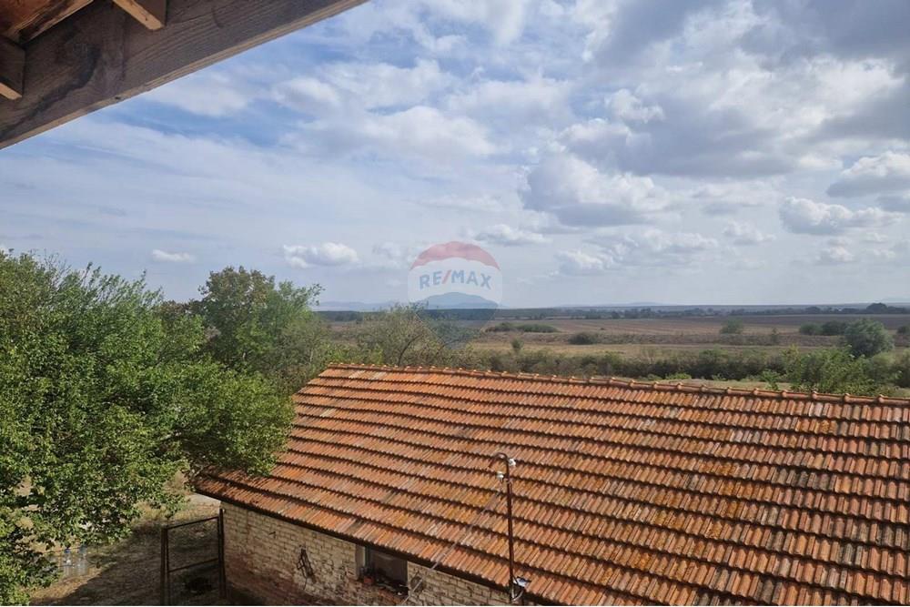 Стопанство - За продажба - с. Тенево, Област Ямбол, България - viber_image_2024-12-11_08-43-44-627.jpg - 360531003-47