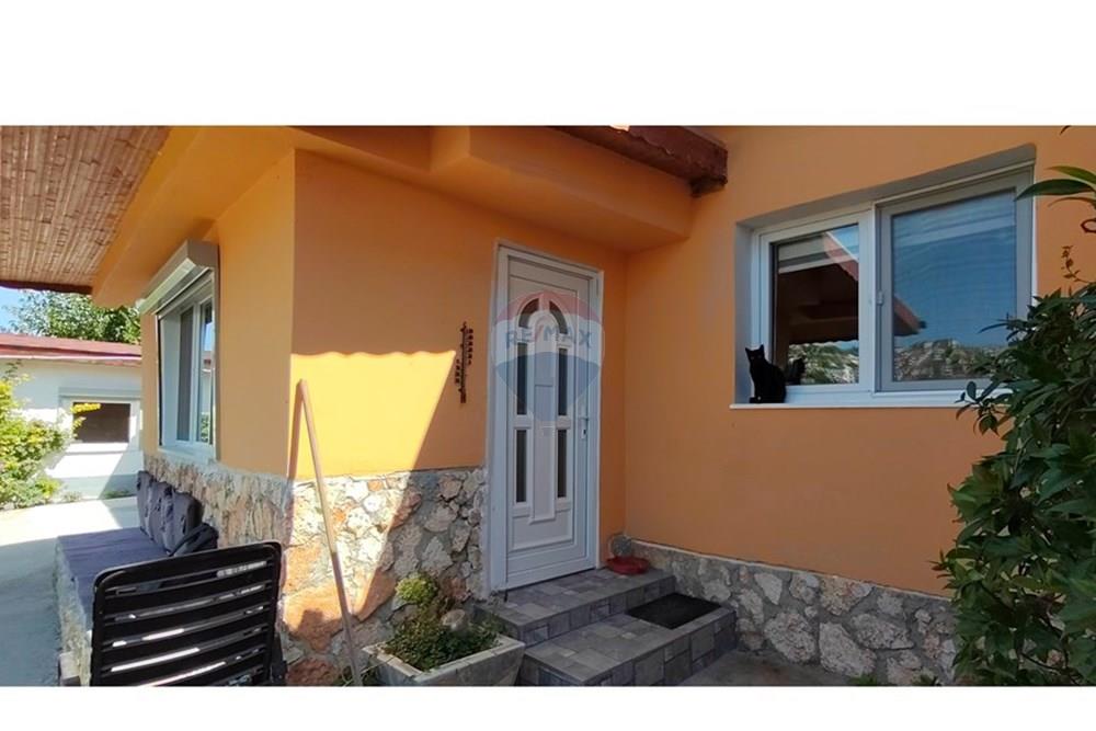 Case a schiera - In vendita - гр. Балчик, Област Добрич, България - IMG_20250909_115233.jpg - 360331026-33