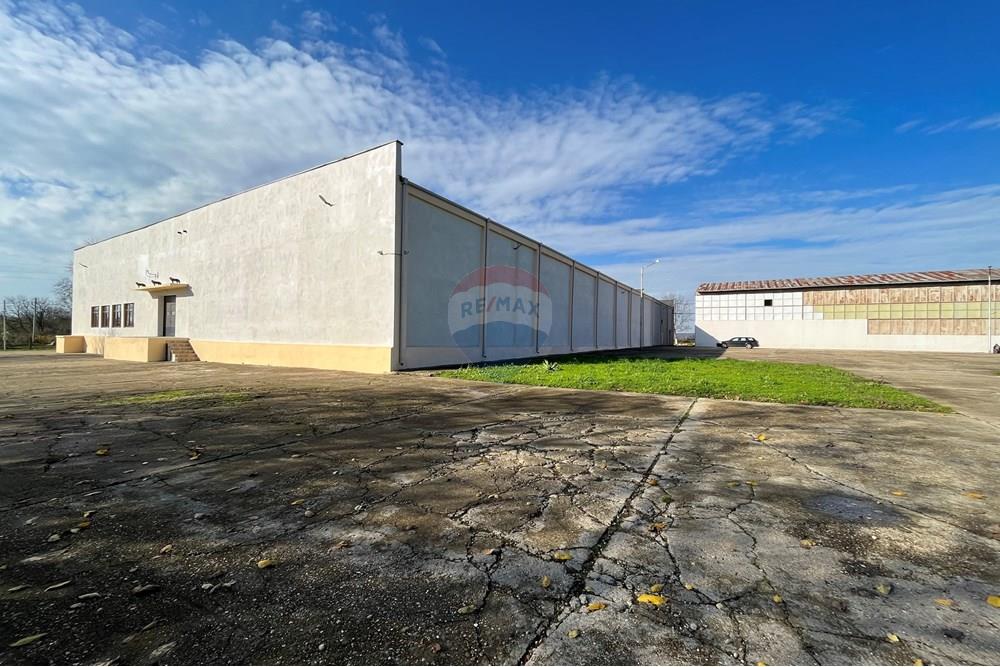 Фабрика - За продажба - с. Полковник Ламбриново, Област Силистра, България - дрор 2.jpg - 360321028-142