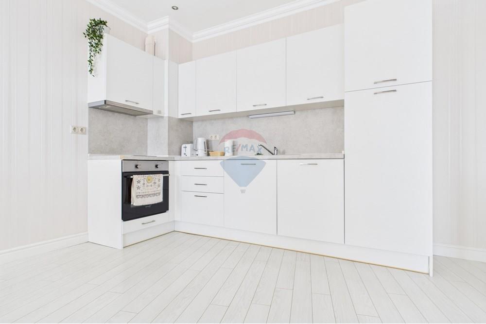 Апартамент - За продажба - к.к. Чайка, Област Варна, България - CAM02224G0-PR0257-STILL002.jpg - 360531007-17