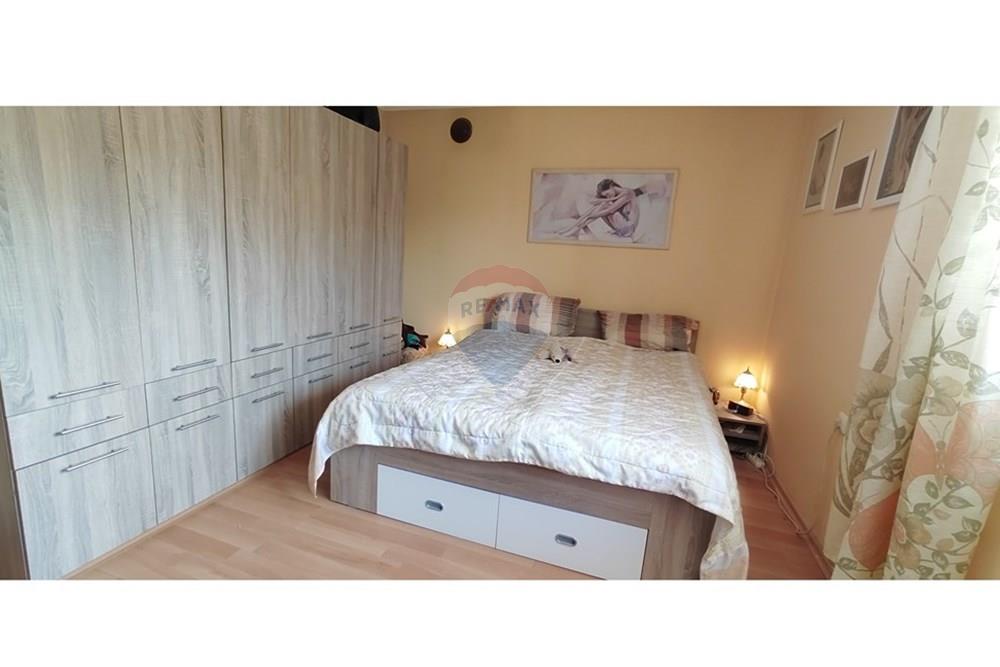 Case a schiera - In vendita - гр. Балчик, Област Добрич, България - IMG_20250909_120520.jpg - 360331026-33