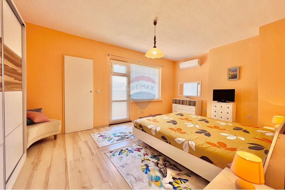 Къща близнак - Под наем - гр. Варна, Област Варна, България - IMG_5979.jpeg - 360391002-82