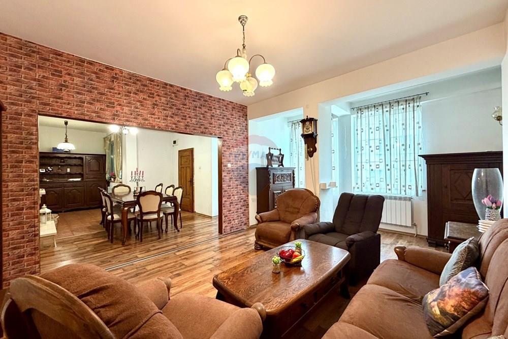 Градска къща - За продажба - гр. Горна Оряховица, Област Велико Търново, България - viber_изображение_2026-02-01_12-20-15-646.jpg - 360431008-421