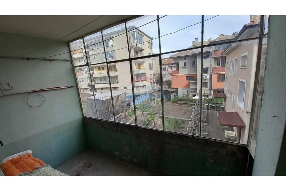 Апартамент - За продажба - гр. Разград, Област Разград, България - viber_изображение_2025-04-14_17-04-32-947.jpg - 360491001-70