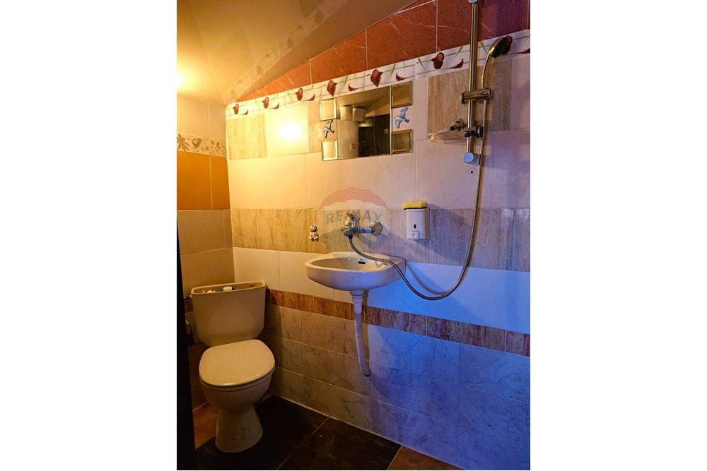 Градска къща - Под наем - гр. Варна, Област Варна, България - 39.jpg - 360301012-101