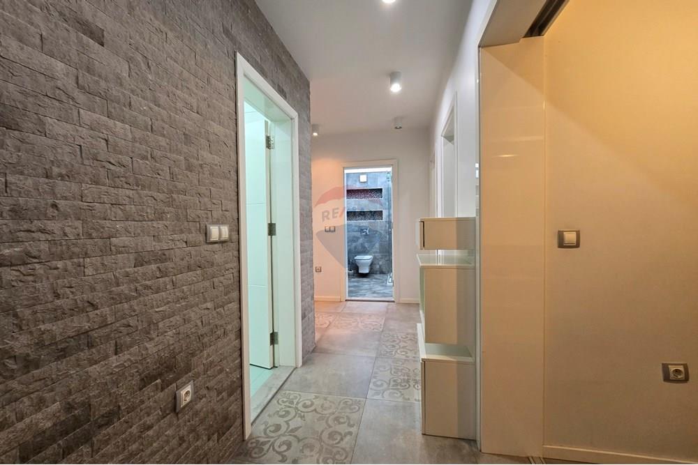 Butas - Parduodama - гр. Варна, Област Варна, България - 25.jpg - Koridorius - 360471023-37