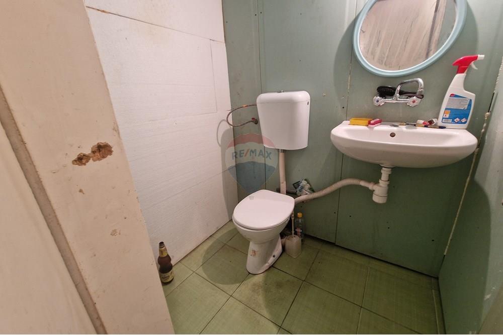 Villa - For Sale - гр. Русе, Област Русе, Болгария - 20251009_175429.jpg - 360451038-10