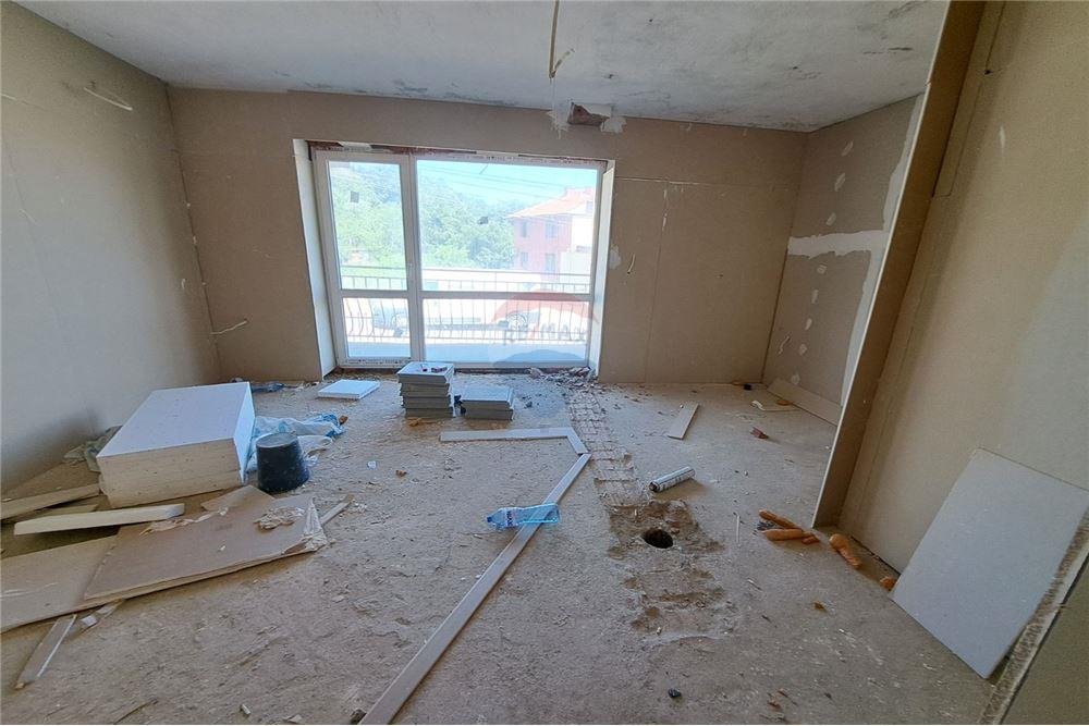 Хотел - За продажба - гр. Обзор, Област Бургас, България - Всекидневна/Трапезария - 360321001-518