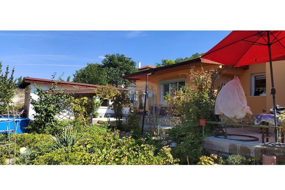 Case a schiera - In vendita - гр. Балчик, Област Добрич, България - IMG_20250909_115514.jpg - 360331026-33