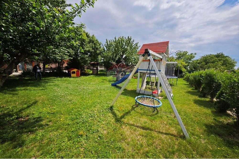 Хотел - За продажба - гр. Каварна, Област Добрич, България - viber_изображение_2025-06-07_13-54-02-041.jpg - 360391052-15