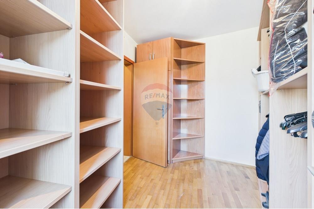 Градска къща - За продажба - гр. София, Област София град, България - CAM02315G0-PR0098-STILL039.jpg - 360241021-100