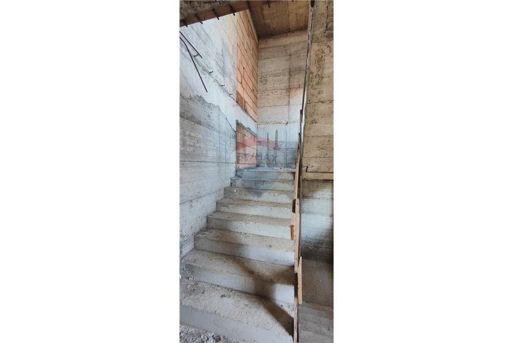 Condo/Apartment - For Sale - гр. Варна, Област Варна, Болгария - 10 - 360301003-177