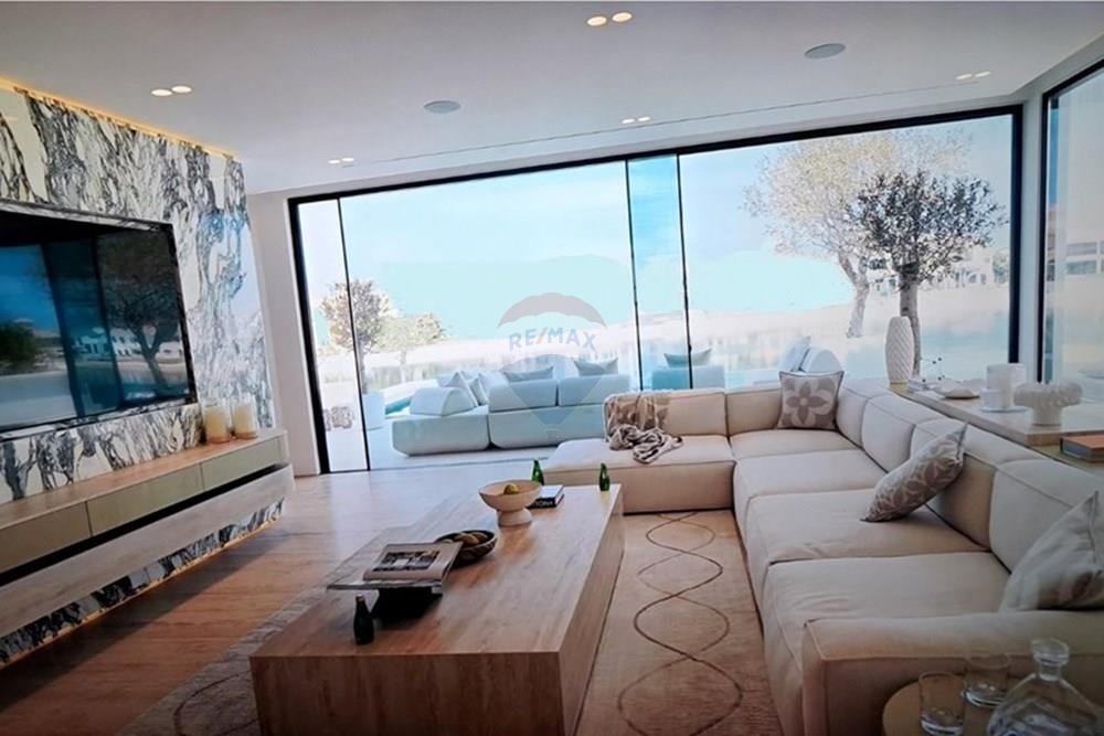 Градска къща - За продажба - гр. Варна, Област Варна, България - изображение_viber_2025-10-23_14-55-16-702.jpg - 360471005-289