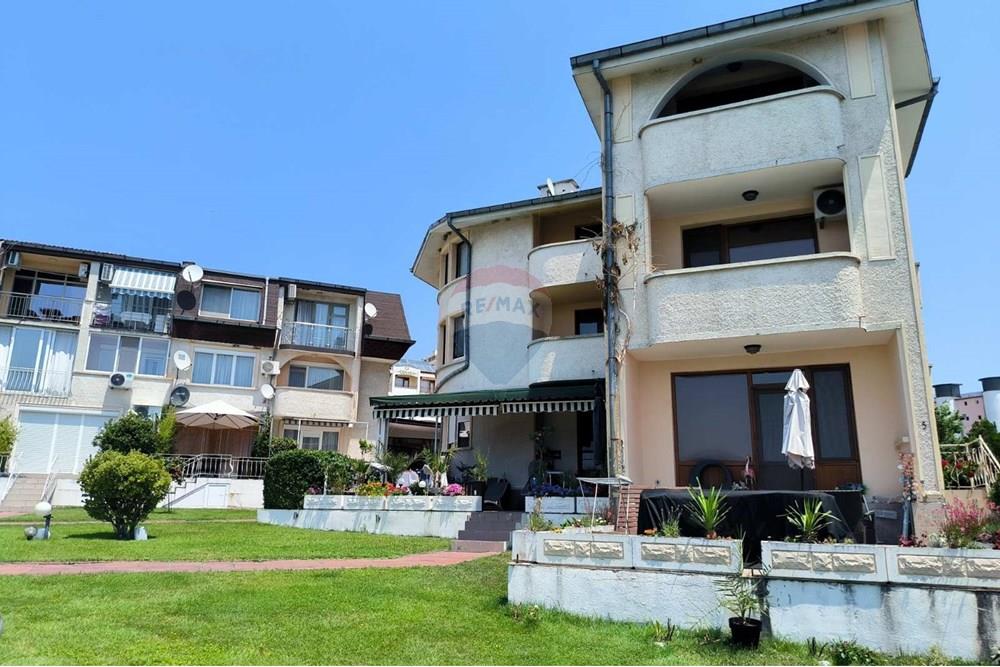 Byt - Prodej - гр. Свети Влас, Област Бургас, България - 2.jpg - 360291009-207