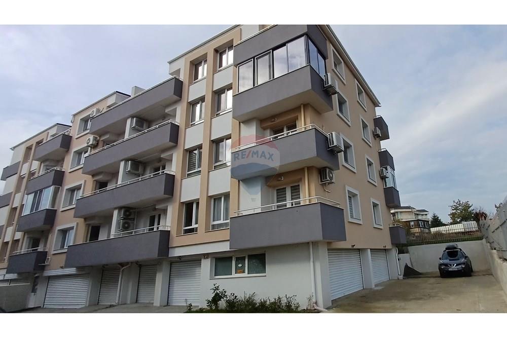 Апартамент - Под наем - гр. Бургас, Област Бургас, България - viber_изображение_2025-11-06_14-32-25-105.jpg - 360291024-92